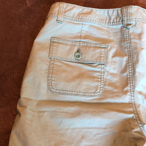 Women’s Eddie Bauer ripstop size 36 waist green shorts - Picture 9 of 10